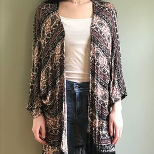 Mauve Paisley Fringed Light Cardigan